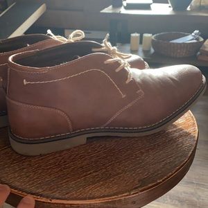 Men’s dress shoes